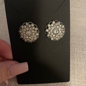 Pretty Rhinestone Earrings